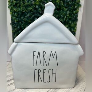 Rae Dunn “Farm Fresh” Barn Cookie Jar Canister Farmhouse Kitchen NEW
